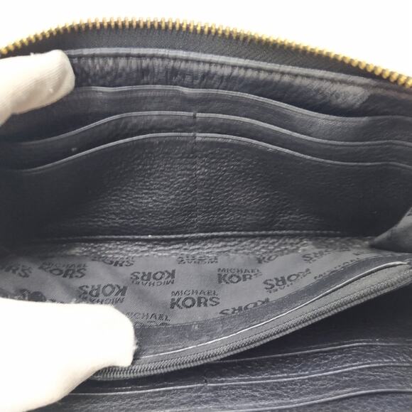 Michael Kors Black Leather Logo Zip Around Credit Card Long Wallet - Picture 14 of 16